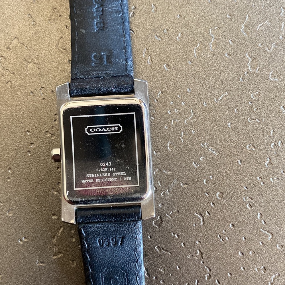 Coach watch … EUC.  Needs new battery… stainless steel - Picture 3 of 3